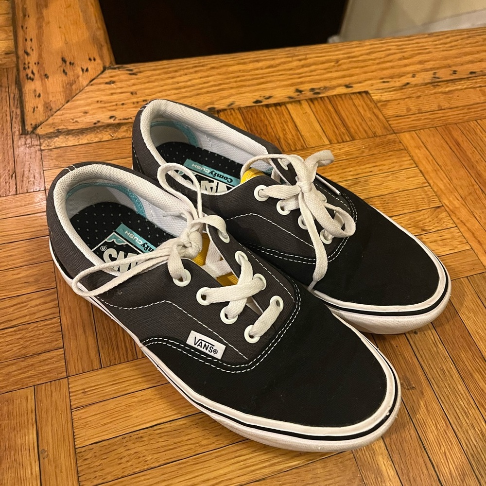 vans authentic shoes